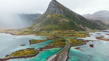 Обои 2048x1152 Лофотенские острова, Норвегия, море