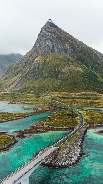 Обои 640x1136 Лофотенские острова, Норвегия, море