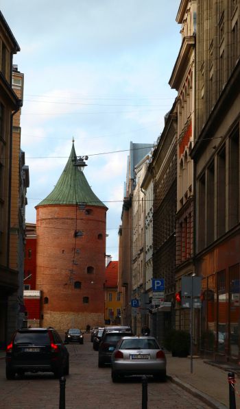 Old Riga, Central District, Riga, Latvia, city Wallpaper 600x1024