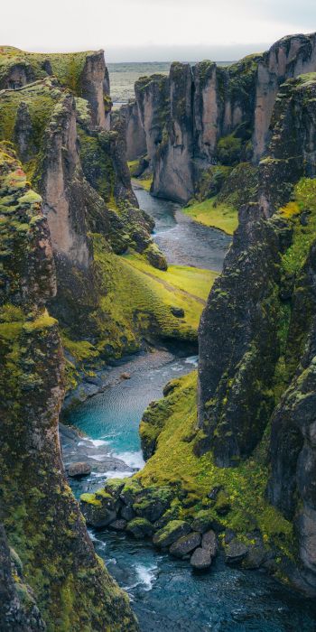 Iceland, Island, gorge Wallpaper 720x1440