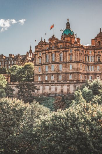 old town, Edinburgh, Scotland, Great Britain Wallpaper 640x960
