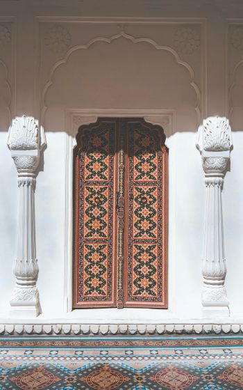 carved door, columns, white Wallpaper 1600x2560