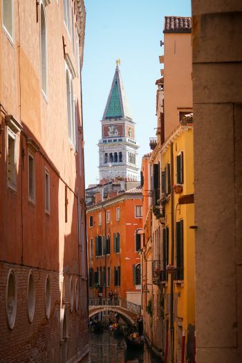 Venice, metropolitan city of venice, Italy Wallpaper 640x960