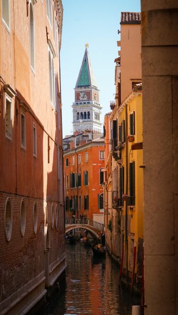Venice, metropolitan city of venice, Italy Wallpaper 640x1136