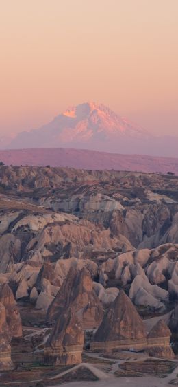 Goreme, Nevsehir Center / Nevsehir, Turkey Wallpaper 1080x2340