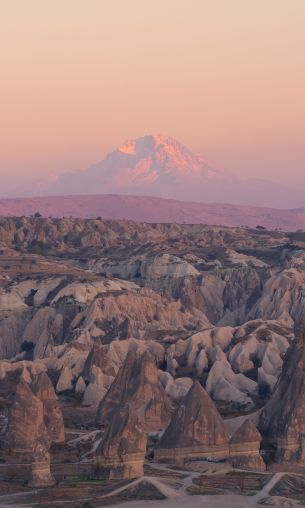 Goreme, Nevsehir Center / Nevsehir, Turkey Wallpaper 1200x2000