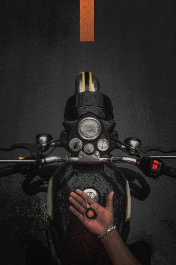 Обои 640x960 Файзабад, Уттар-Прадеш, Индия, мотоцикл