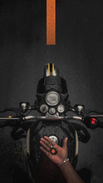 Обои 1080x1920 Файзабад, Уттар-Прадеш, Индия, мотоцикл