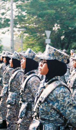 Putrajaya, Malaysia, army Wallpaper 600x1024