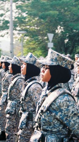 Обои 1440x2560 Путраджайя, Малайзия, армия