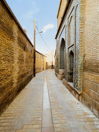 Обои 1620x2160 Шираз, провинция Фарс, Иран, старая улочка