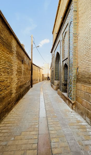 Обои 600x1024 Шираз, провинция Фарс, Иран, старая улочка