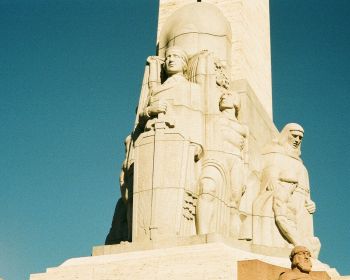 Freedom Monument, Riga, Latvia Wallpaper 1280x1024