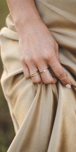 hand, dress, rings Wallpaper 720x1440