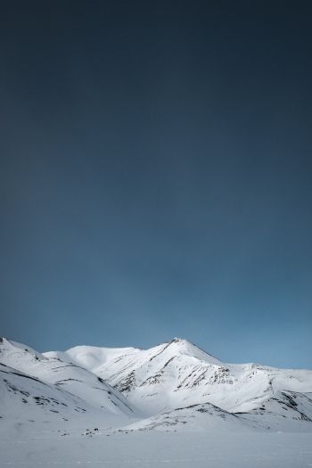 Обои 640x960 Шпицберген, горы, снег