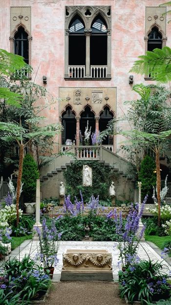 beautiful garden, plants, statues Wallpaper 640x1136