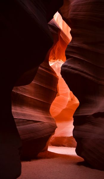 Antelope Canyon, Arizona, USA Wallpaper 600x1024