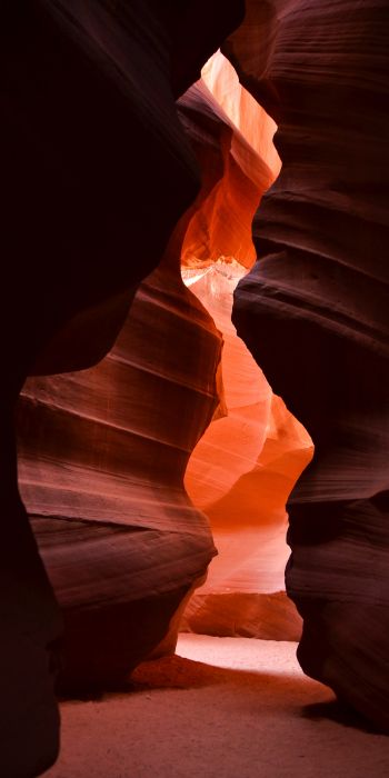 Antelope Canyon, Arizona, USA Wallpaper 720x1440
