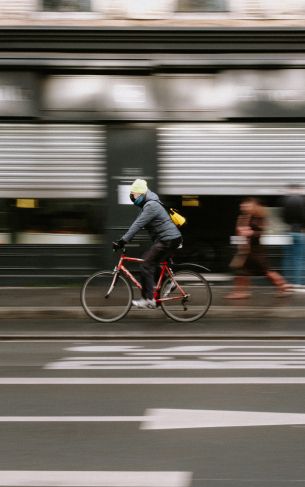 Paris, France, cyclist Wallpaper 1752x2800