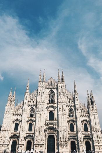 Milan Cathedral, Milan, Italy Wallpaper 640x960