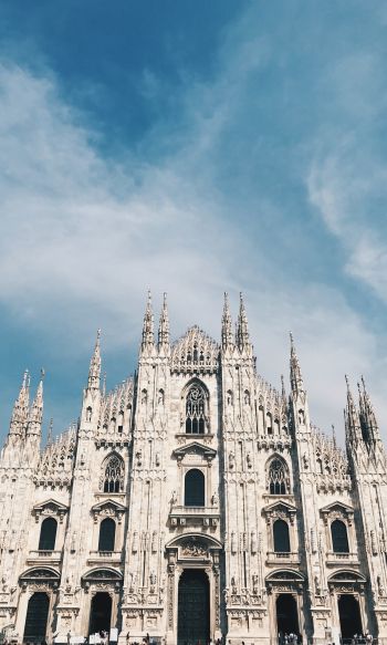 Milan Cathedral, Milan, Italy Wallpaper 1200x2000