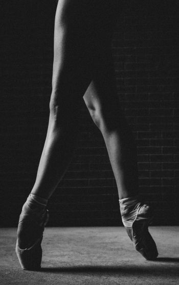 ballet, pointe shoes Wallpaper 1752x2800
