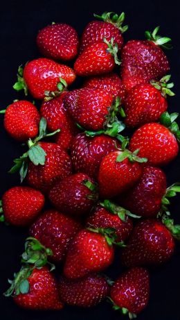 strawberry, berry Wallpaper 640x1136