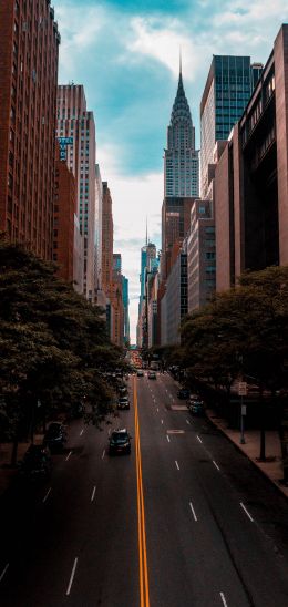 Chrysler Building, New York, USA Wallpaper 1080x2280