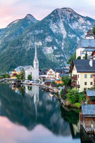 Hallstatt, Austria, lake Wallpaper 640x960