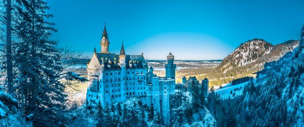 Neuschwanstein Castle, Germany Wallpaper 3440x1440