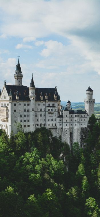 Обои 828x1792 Замок Нойшванштайн, Германия