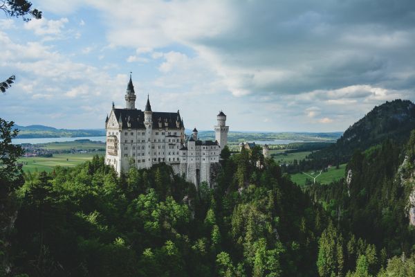 Neuschwanstein Castle, Germany Wallpaper 4496x3000