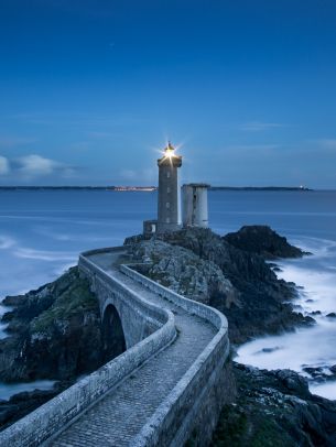 Lighthouse Fifth Minu, Sliding, France Wallpaper 1620x2160