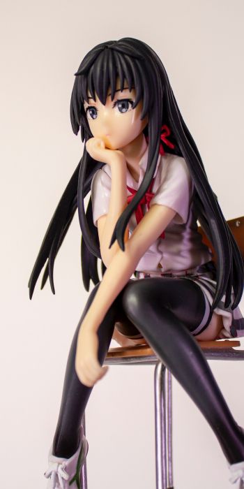 anime, figurine Wallpaper 720x1440