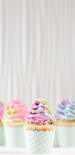 cupcakes, cream Wallpaper 1080x2220