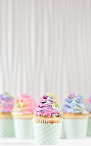 cupcakes, cream Wallpaper 1600x2560