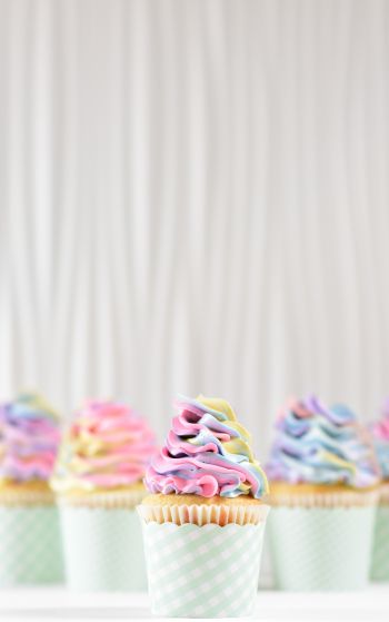 cupcakes, cream Wallpaper 1752x2800