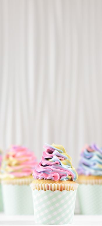 cupcakes, cream Wallpaper 720x1600