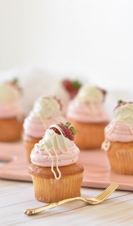 cupcakes, dessert Wallpaper 600x1024