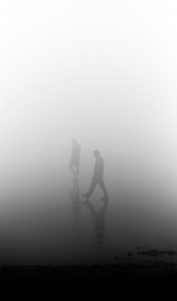 fog, people Wallpaper 600x1024