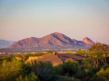 Arizona, USA, over the rooftops Wallpaper 800x600