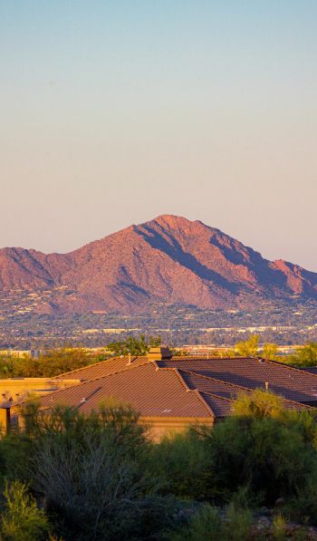Arizona, USA, over the rooftops Wallpaper 600x1024