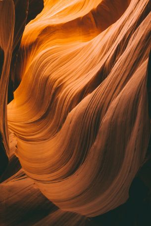 Antelope Canyon, USA Wallpaper 640x960
