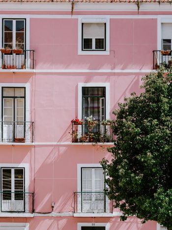 Lisbon, Portugal, house Wallpaper 2048x2732