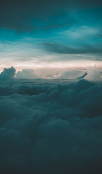 above the clouds Wallpaper 600x1024