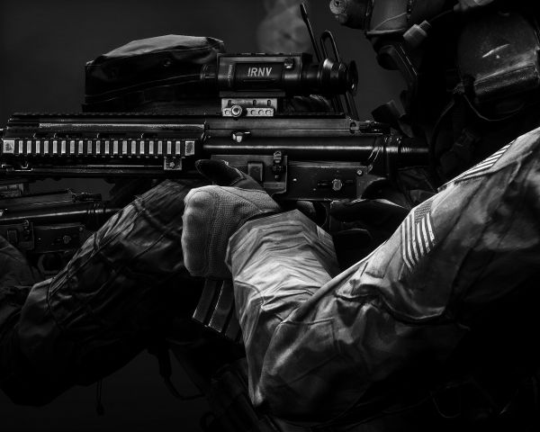 Battlefield 4, black and white, black wallpaper Wallpaper 1280x1024