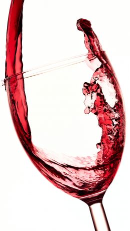 a glass of wine Wallpaper 640x1136