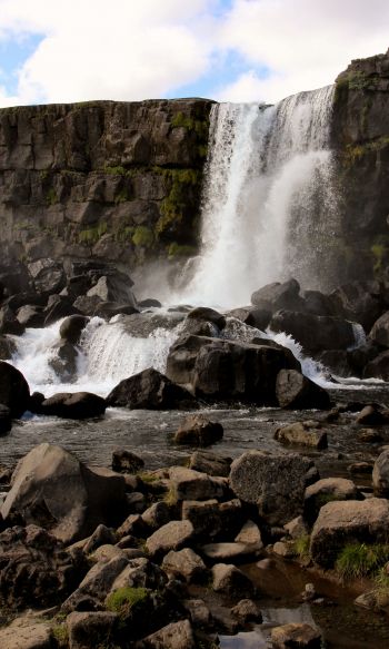 Обои 1200x2000 Тингвеллир, Исландия, водопад