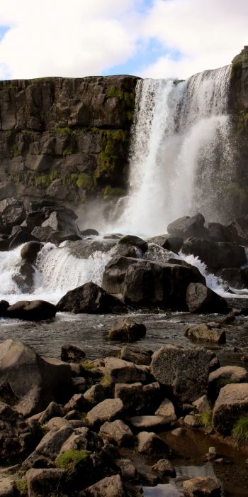 Обои 720x1440 Тингвеллир, Исландия, водопад