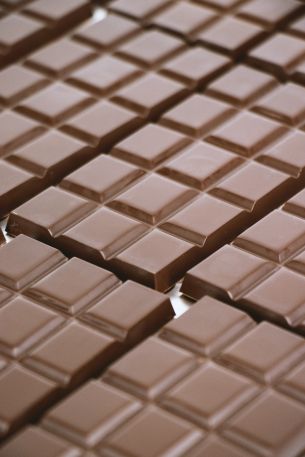 bar of chocolate Wallpaper 640x960